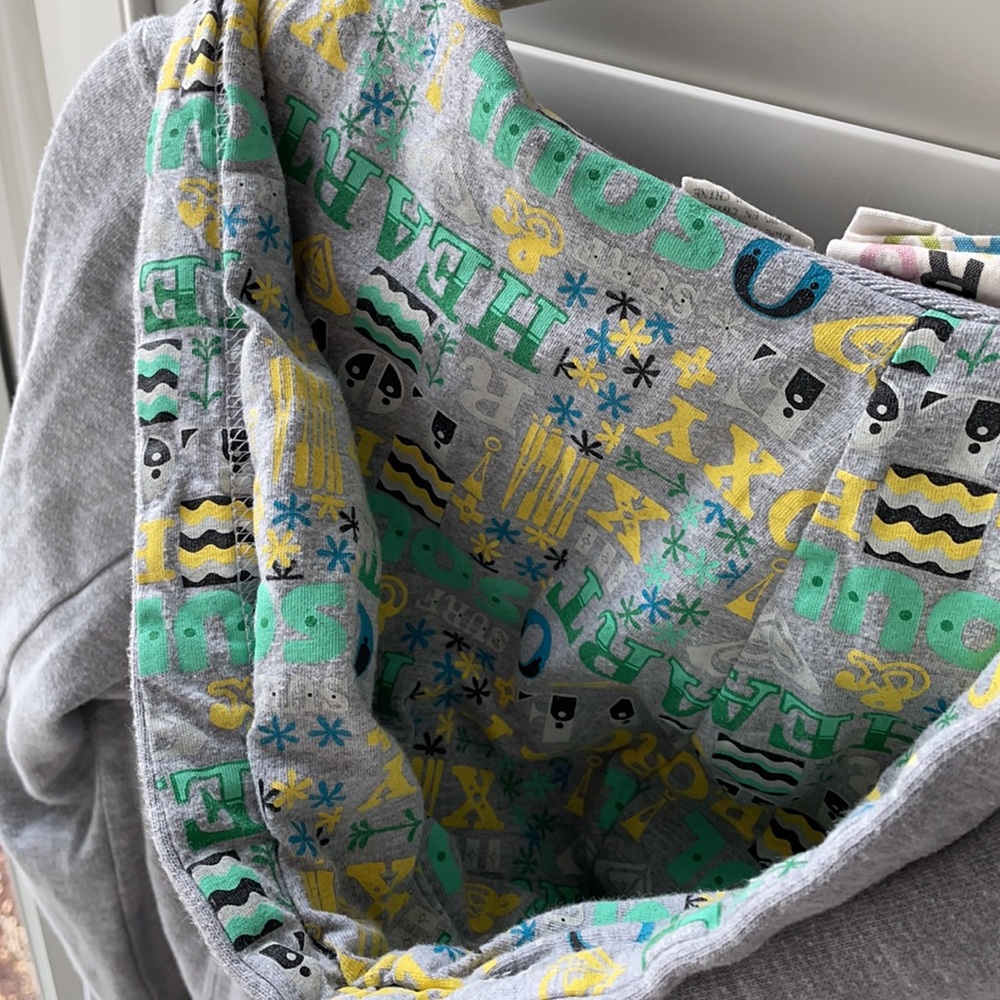 Vintage Roxy Zip-Up Sweatshirt - Picture 6 of 6